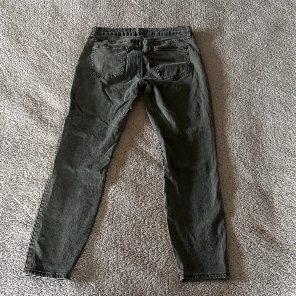 pistola stylish olive